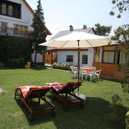 Simply Szallo Hotel Balatonboglár Zewnętrze zdjęcie